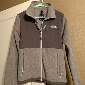 Women’s North Face Denali Jacket
